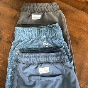 3 Pair! Boys Vineyard Vines Performance Jetty shorts size XL 18